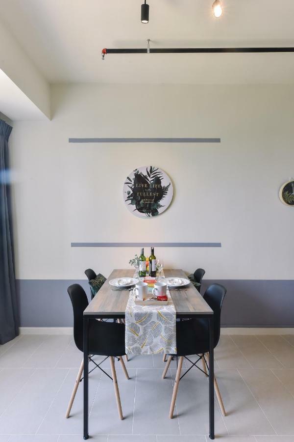 Tamarind Suites By Subhome Cyberjaya Dış mekan fotoğraf
