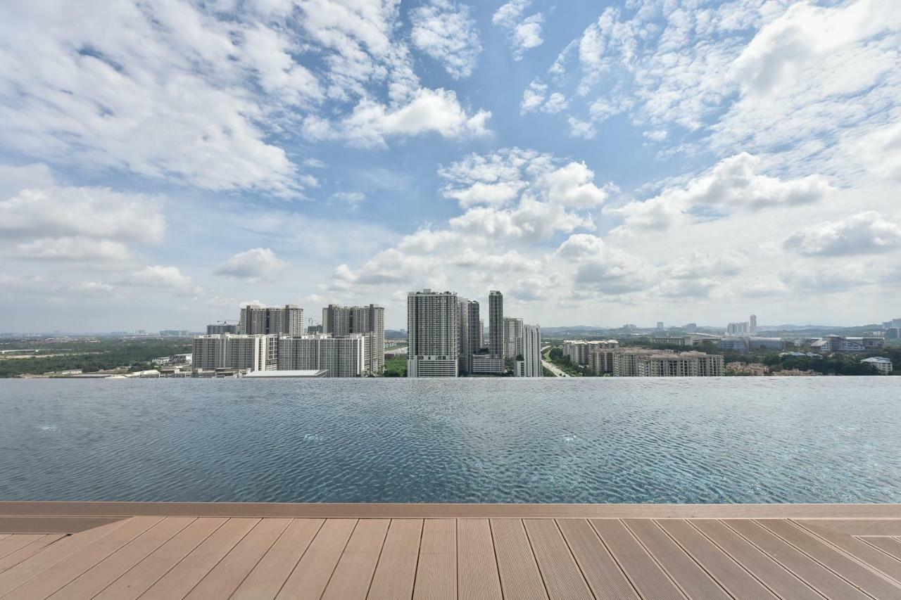 Tamarind Suites By Subhome Cyberjaya Dış mekan fotoğraf