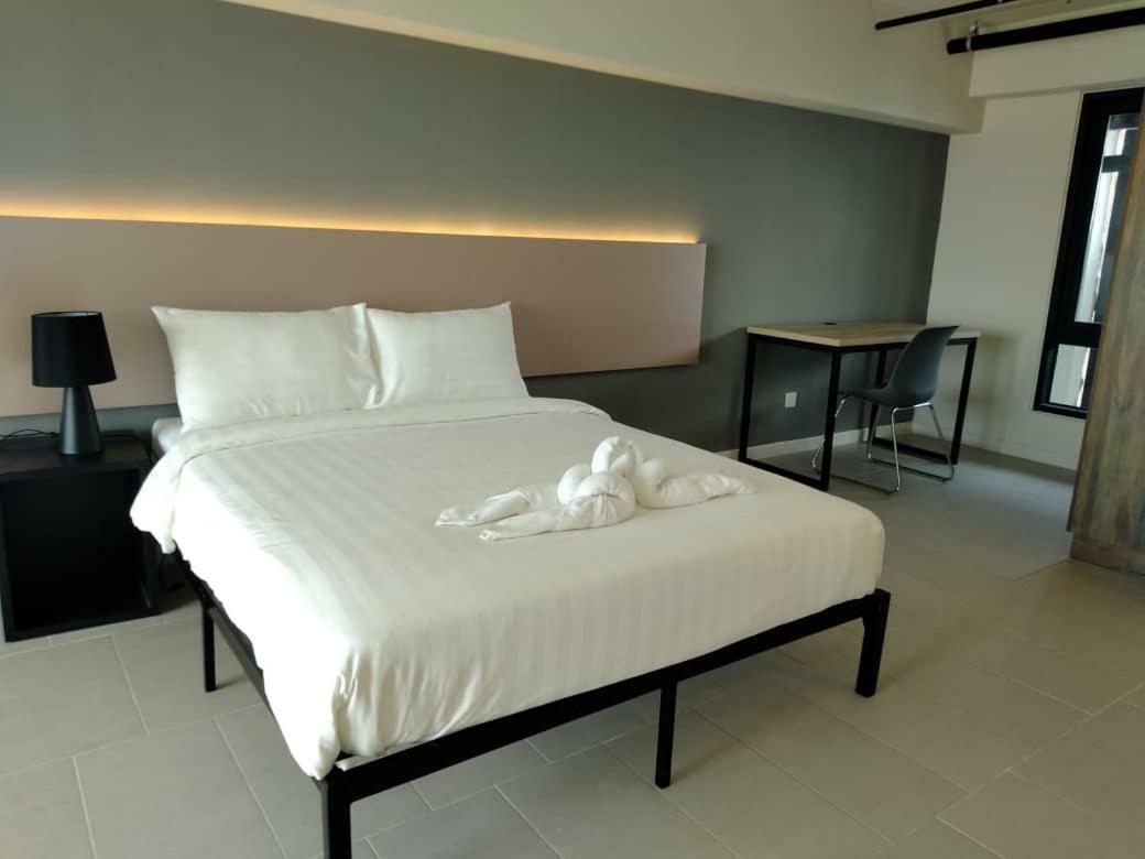 Tamarind Suites By Subhome Cyberjaya Dış mekan fotoğraf